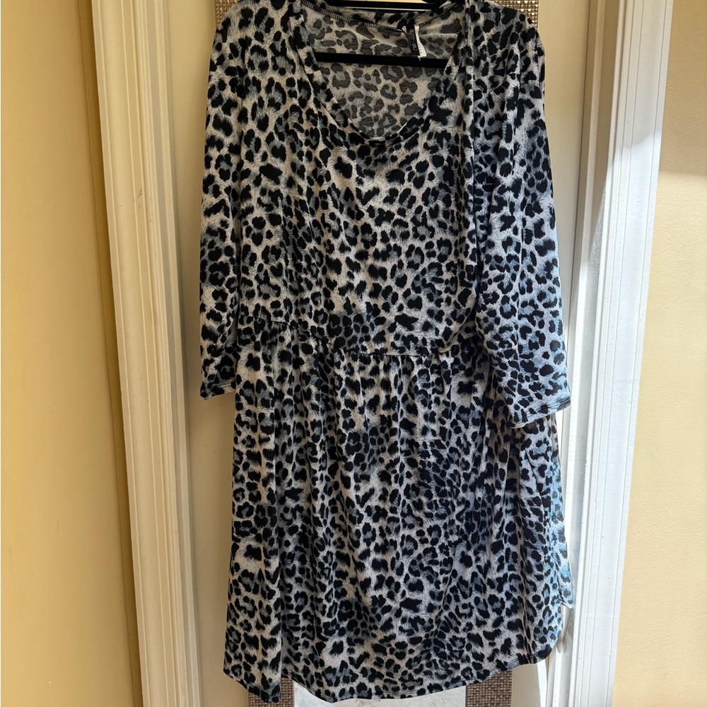 4x Leopard Print Dress